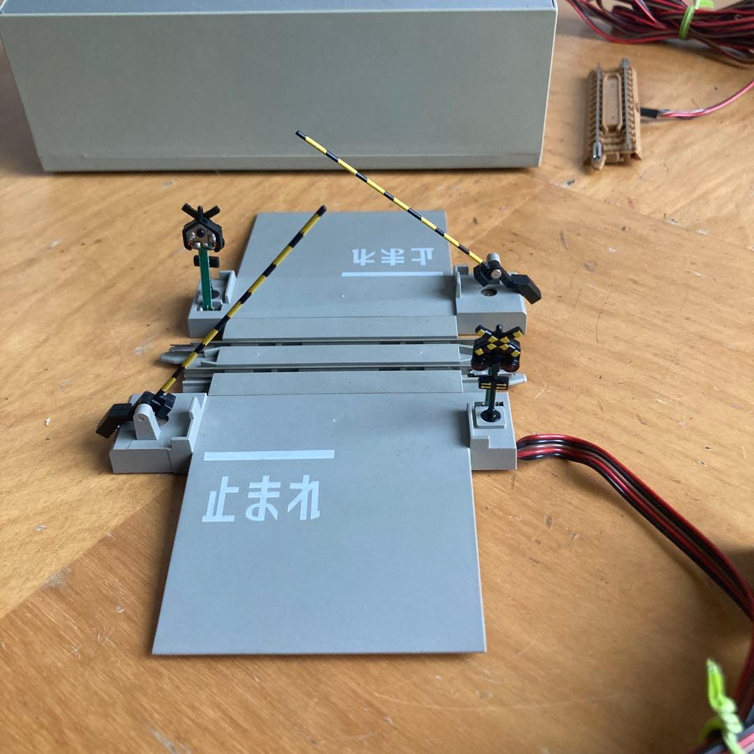 Nゲージ TOMIX 自動踏切セット(単線用)