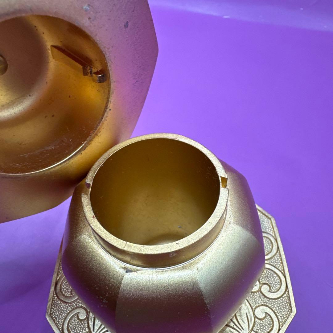 実家整理品 八角五輪塔 ？ 重さ 約1335g