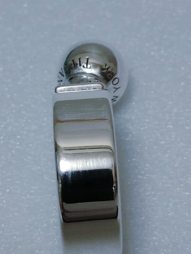 Tiffany & Co. ハードウェアボール ダングル リング