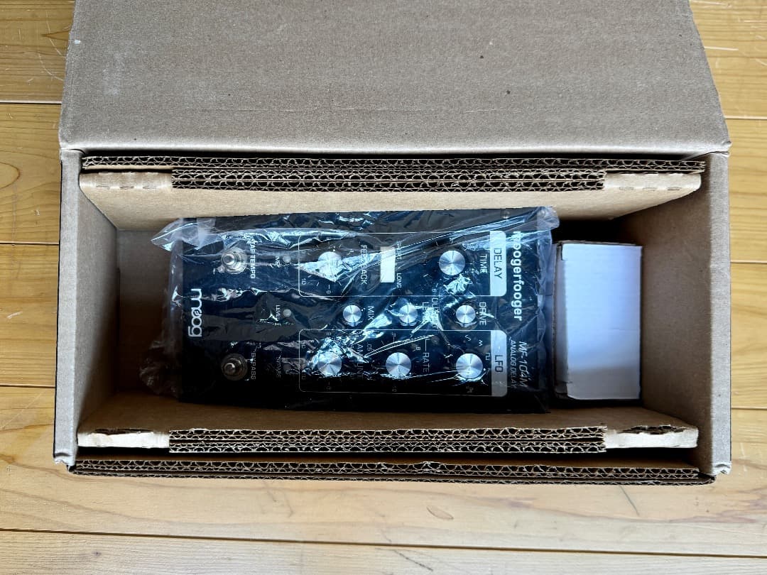 Moog Moogerfooger MF-104M アナログディレイ 新古品