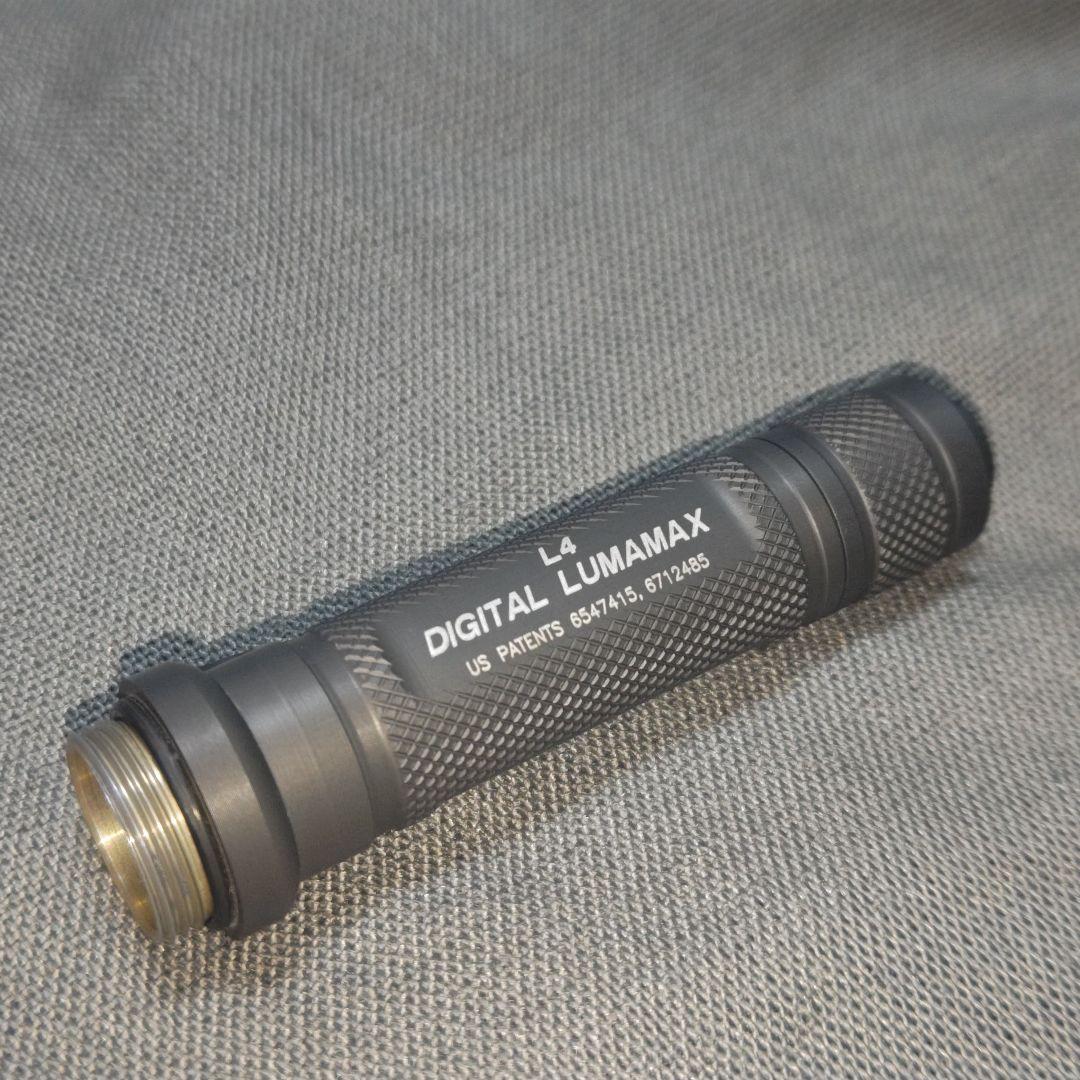 SUREFIRE E2系 実物ボディ、スイッチとレプリカヘッド M600互換