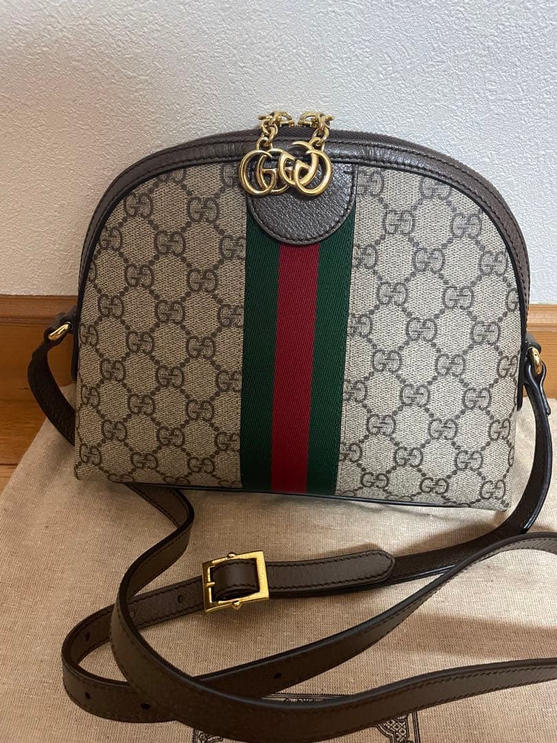 GUCCI レディースショルダーバッグ【最終お値下げ価格】