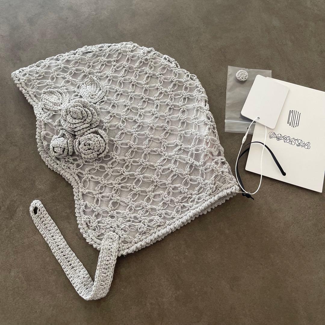 FETICO】HAND-KNITTED ROSE BEANIE