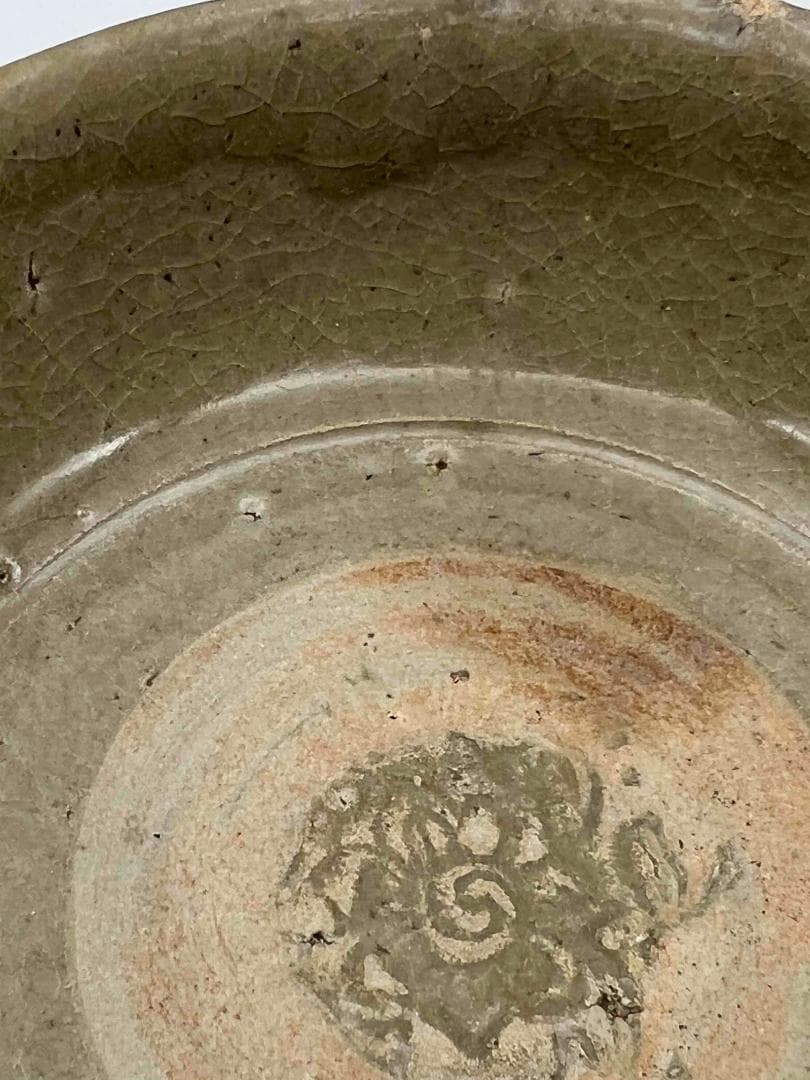 宋時代 青磁 越窯刻花卉文碗 唐物 古賞物 時代物 旧家