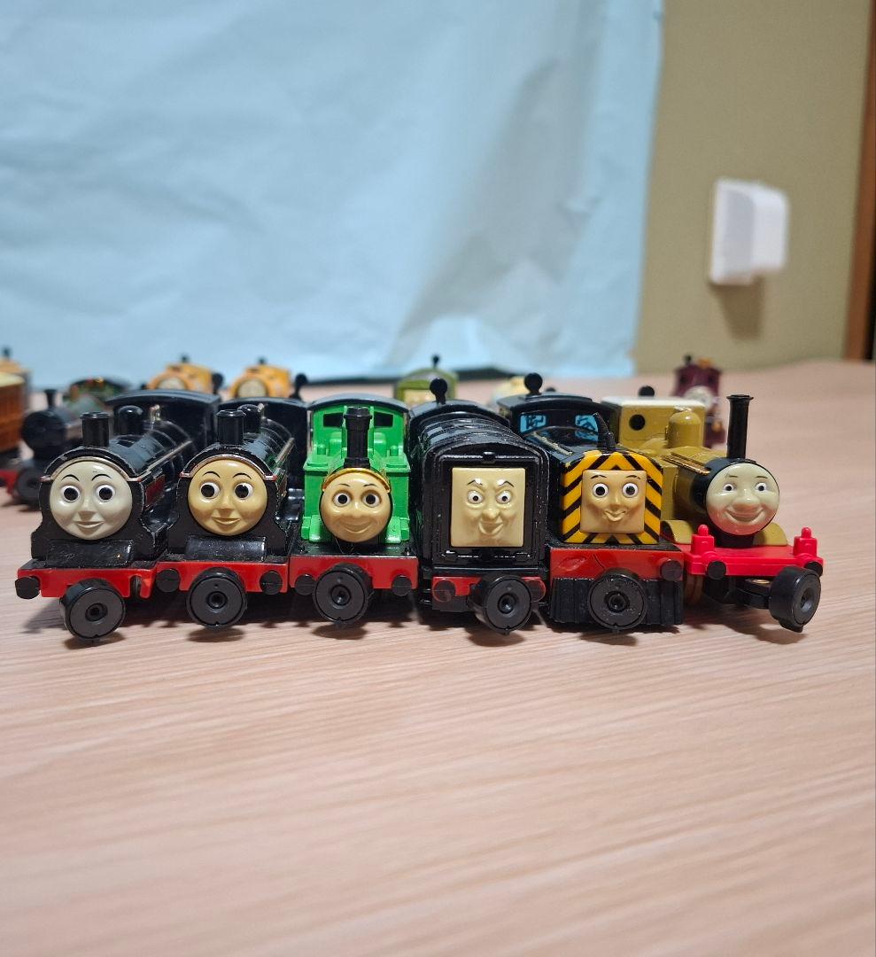 きかんしゃトーマス エンジンコレクション まとめ売り - メルカリ