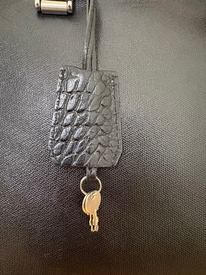 FUJITAKA ブラック レザービジネスバッグ 「やさいいため」