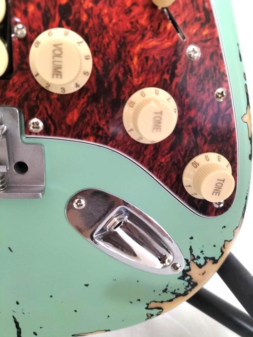 ストラトシンライン①　ハードレリックサーフグリーン　SSH　ステンレスフレット