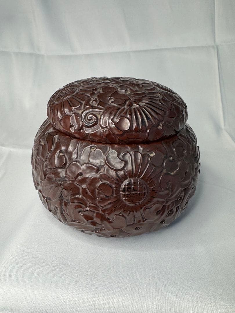 鎌倉彫　漆塗り碁笥2個セット　碁石付き