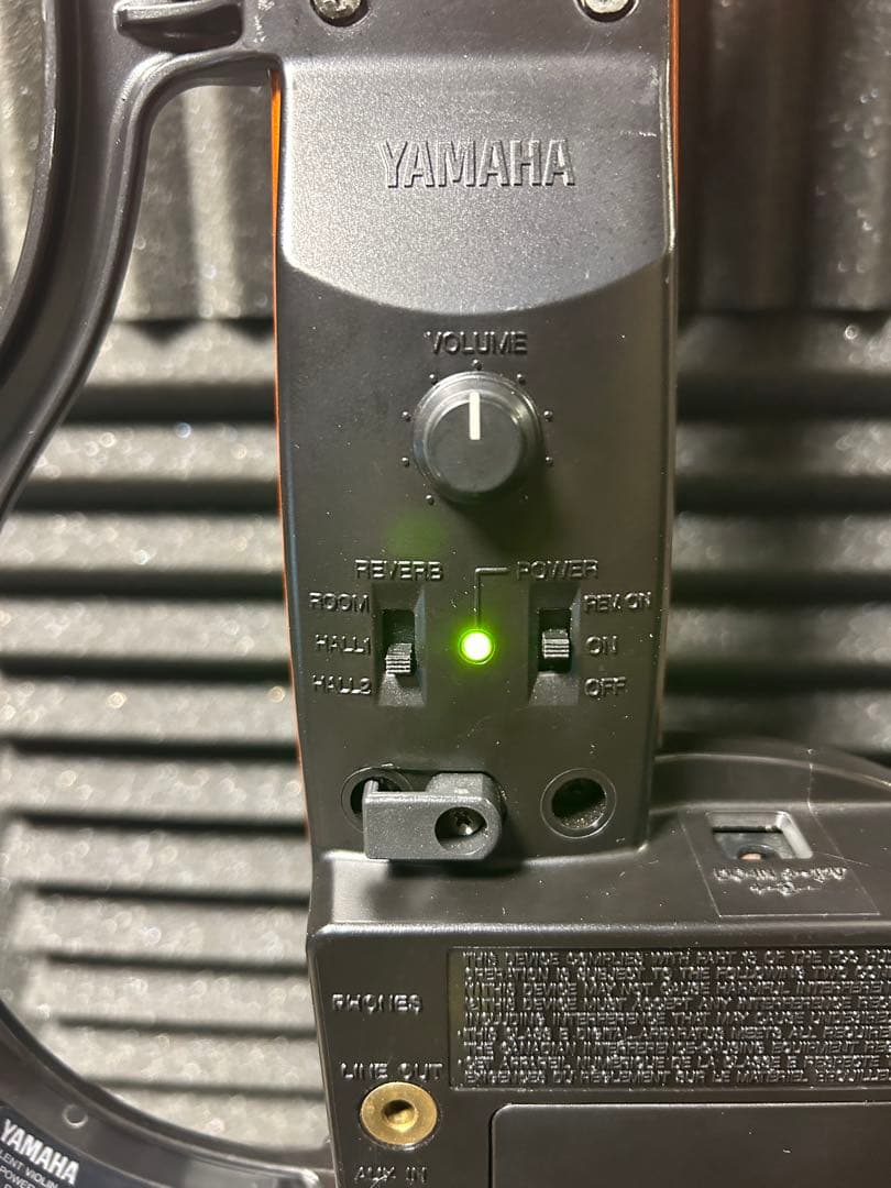 YAMAHAサイレントバイオリン SV100 サイズ4/4 ハードケース付