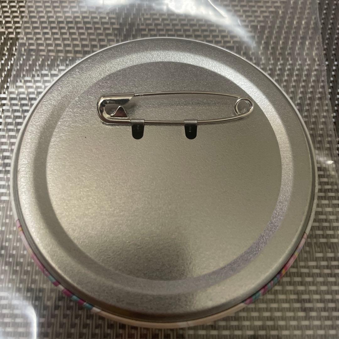 パレオ GiGO限定 ビッグ 缶バッジ