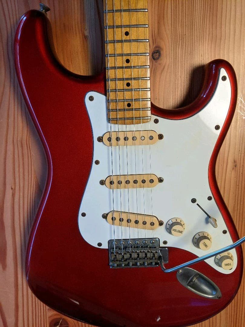 FenderJapanストラトキャスターST57-55 Eシリアル1985年製 Eシリアル