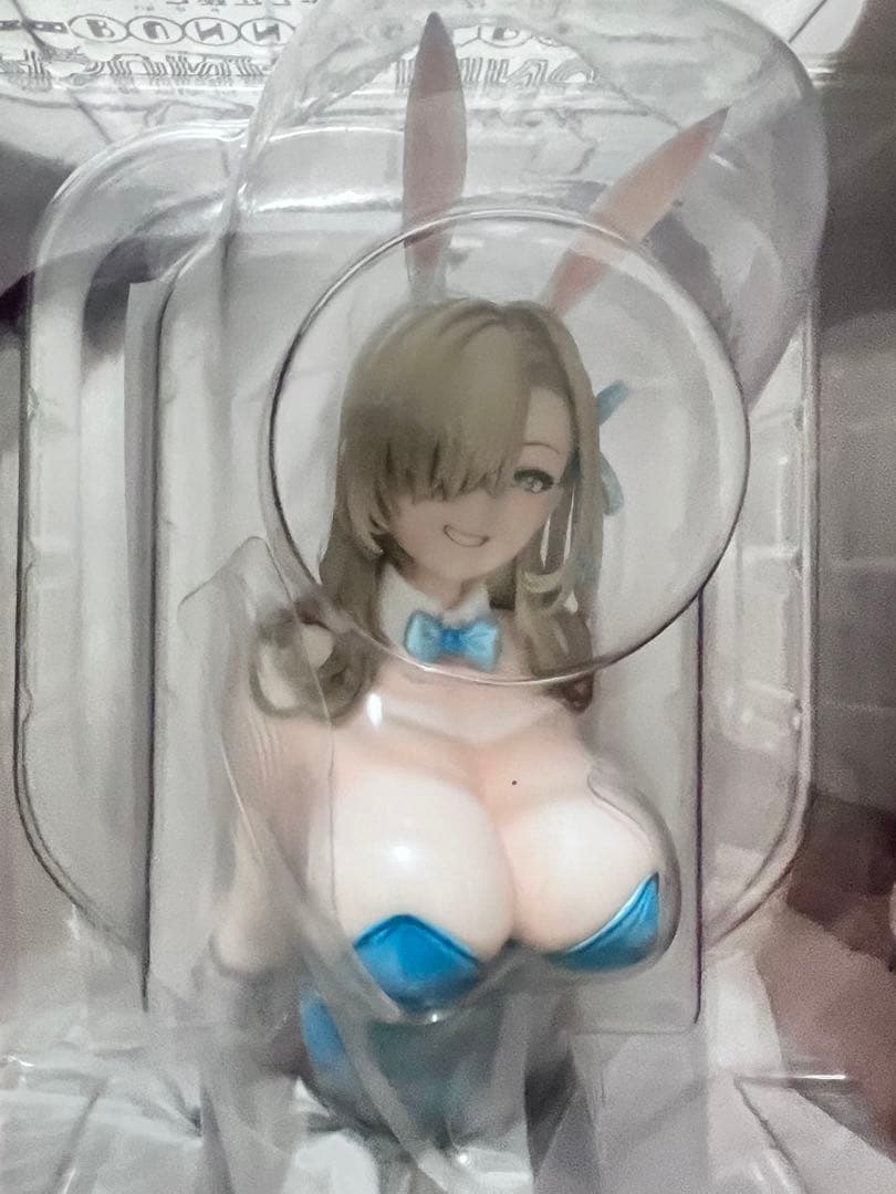 ブルーアーカイブ　アスナ　バニー　フィギュア