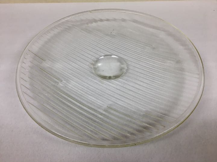 旧国鉄の駆動車装備ヘッドライトのレンズ