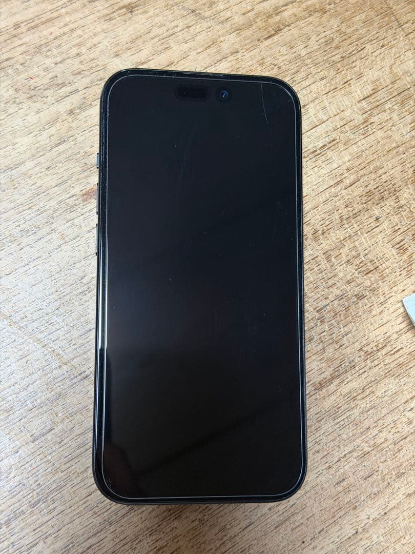 iPhone15 ブラック256GB （カナダ版シャッター音なし 日本で通信可