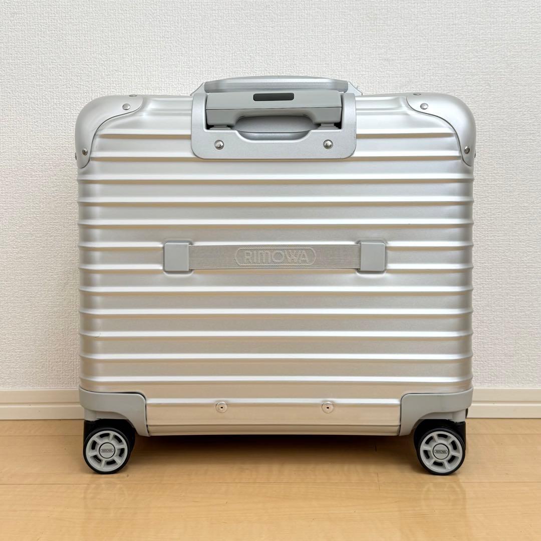 未使用/激レア RIMOWA TOPAS ビジネストローリー 4輪 廃盤 - メルカリ