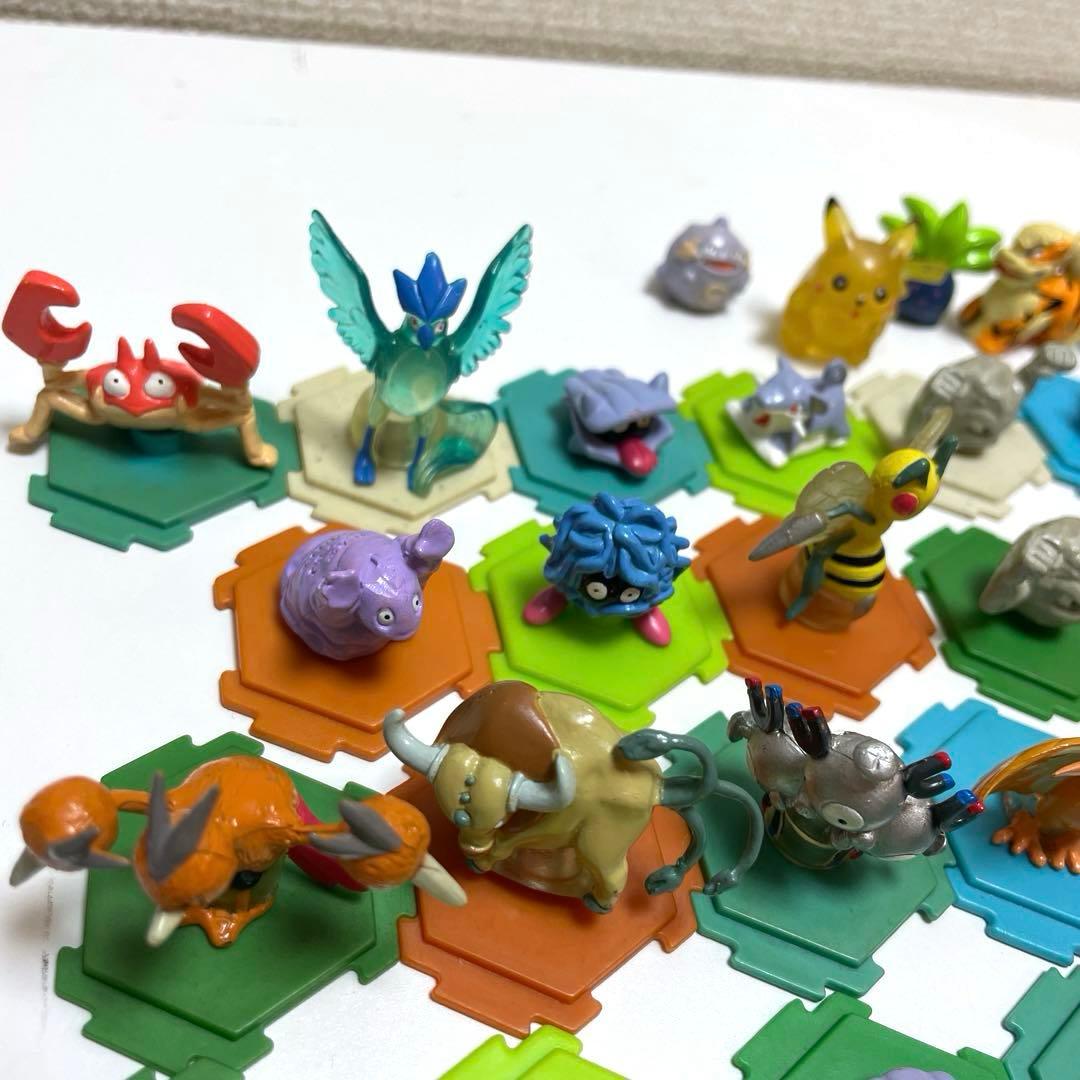 ポケモンフルカラーコレクション57体まとめ売り台座付き 初期 当時品