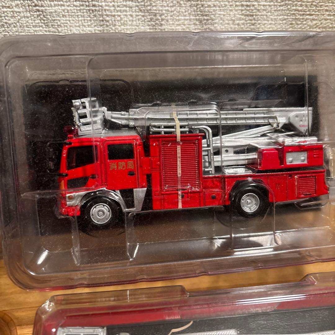 世界の消防車 ミニカー 週間デル・プラド製 トミカ ホットウィール