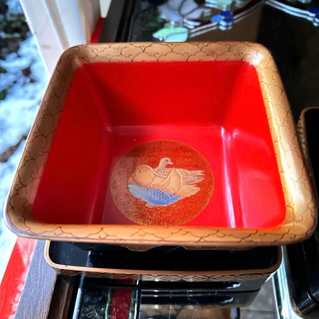 節目に‼️JAPAN金❌黒蒔絵 「貴人和歌」盃洗盃台1対桐箱入