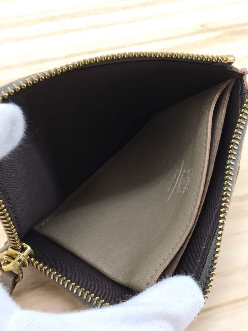 IL BISONTE イルビゾンテ コンパクトウォレット ケース 財布