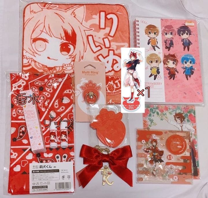 すとぷり 莉犬くん アクキー 缶バッジetc… - メルカリ