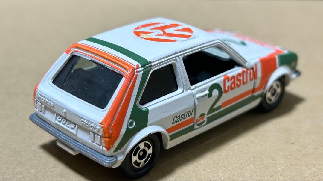 日本製 トミカ フォルクスワーゲン ゴルフ GLE カストロール