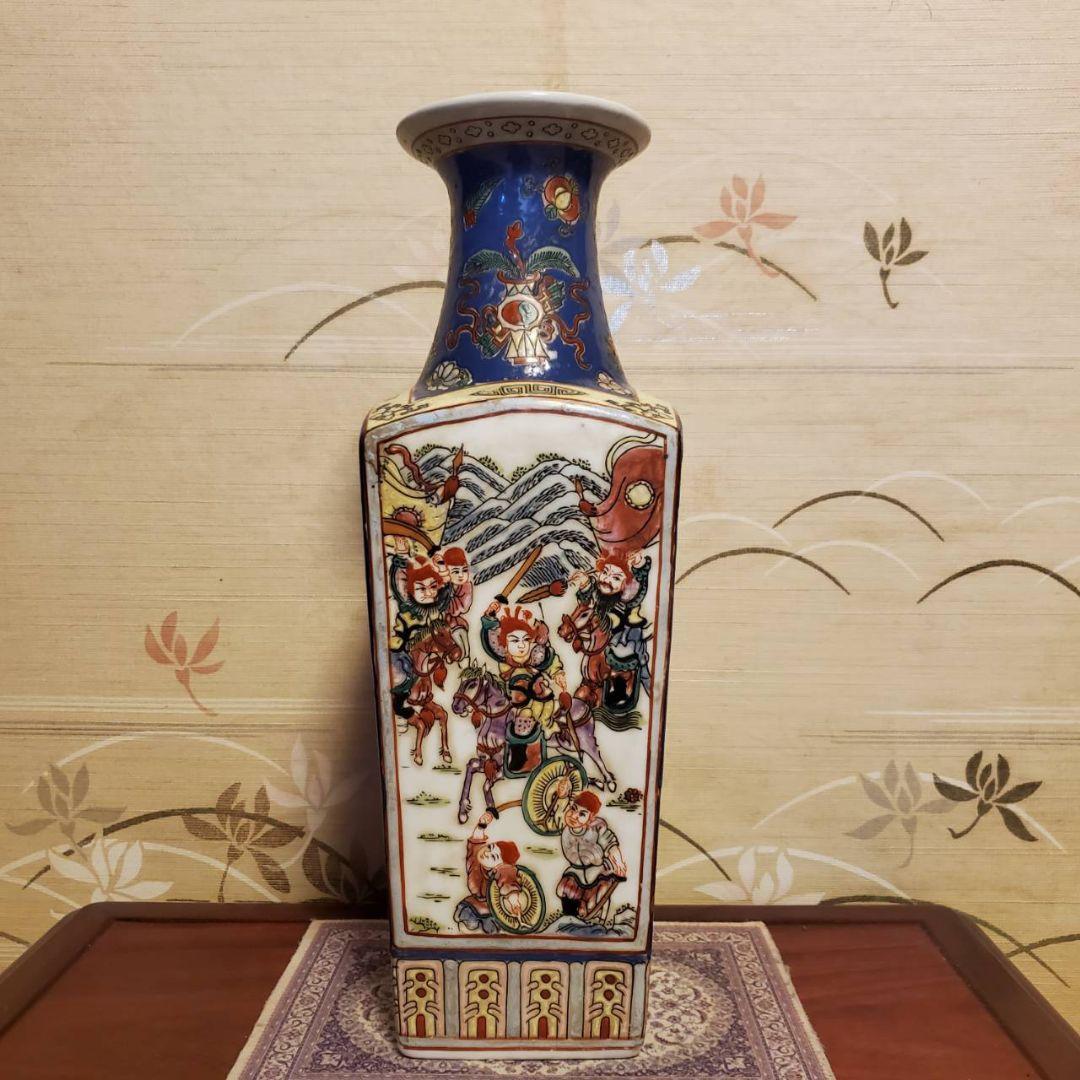 中国古玩 大清同治年製 色絵賢人武人図 角形花瓶 箱付き - メルカリ