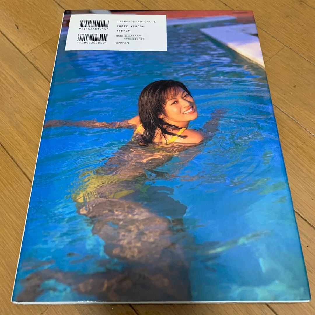 直筆サイン入り　深田恭子　写真集　COLORS 初版　ポスター付き