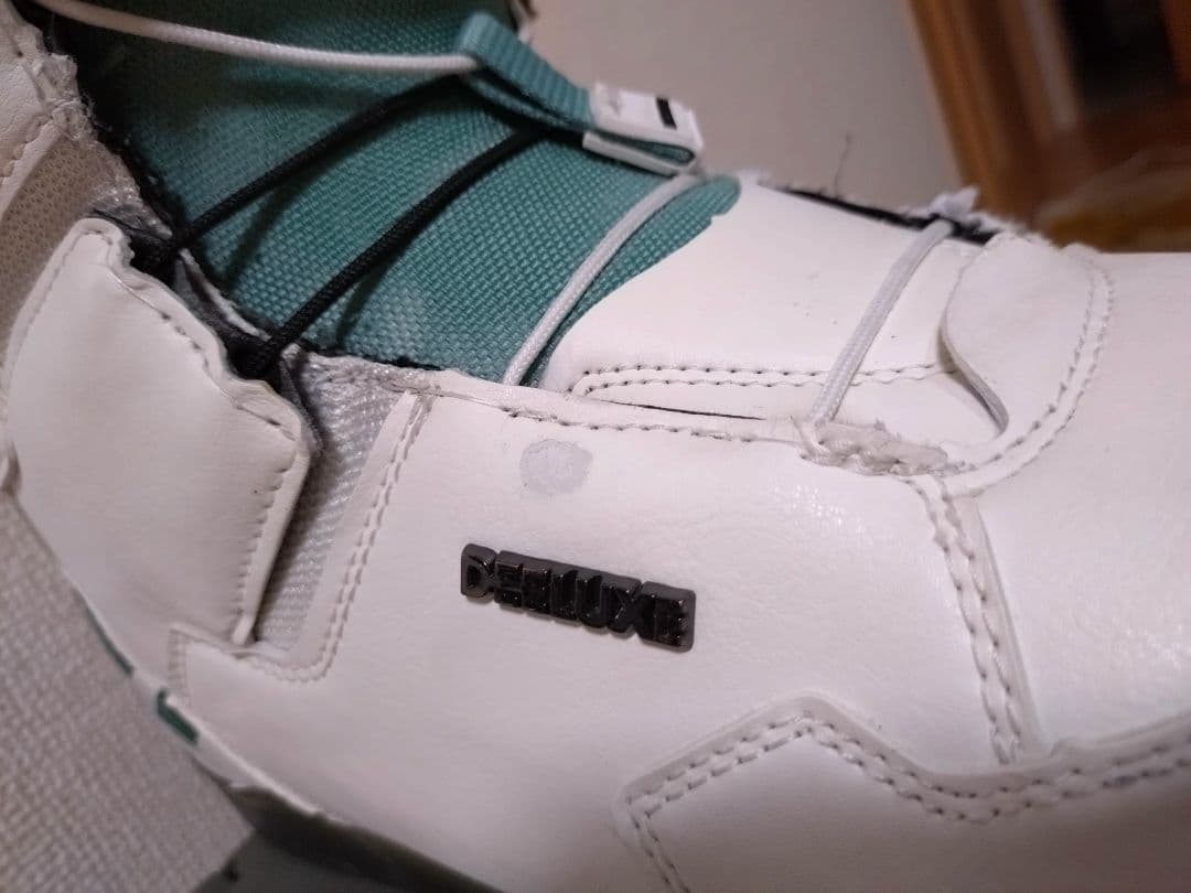 スノーボード DEELUXE TEAM ID LARA 25.5cm