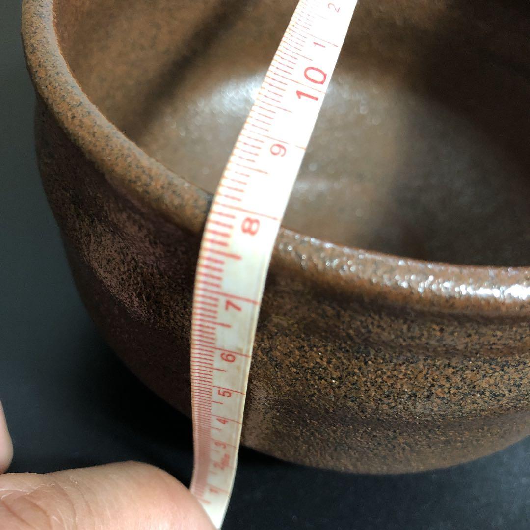 遺品整理◼️蔵から謎の絵柄の抹茶茶碗が出てきました。