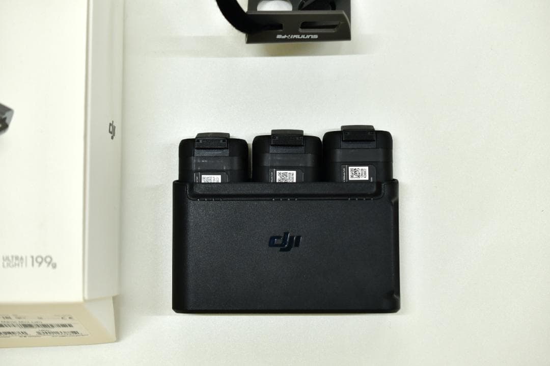 美品ドローン【MAVIC MINI】予備バッテリー3個付 バンド付き