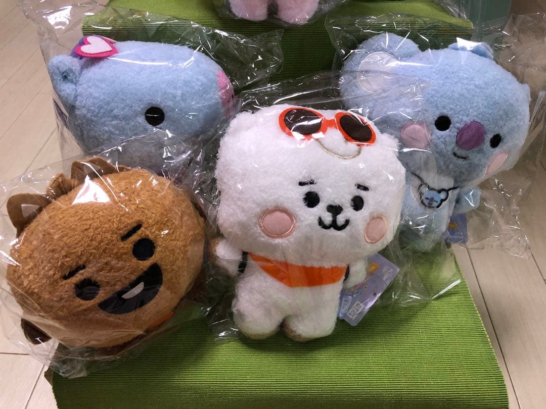 BT21 メリーランド限定　ぬいぐるみ7個セット RJ チミー　cooky