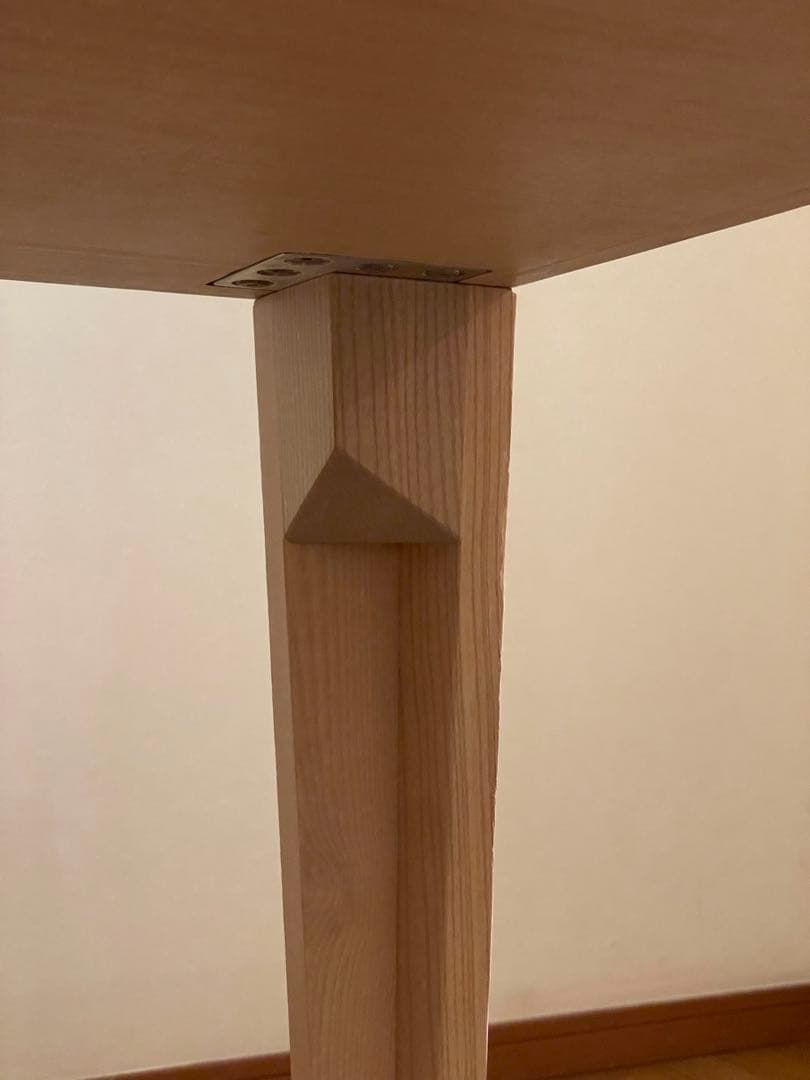 FLYMEe Vert（フライミー ヴェール）　ダイニングテーブル 145