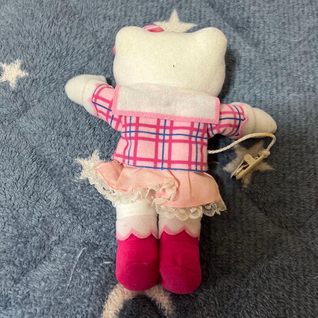 ハローキティ　ぬいぐるみ