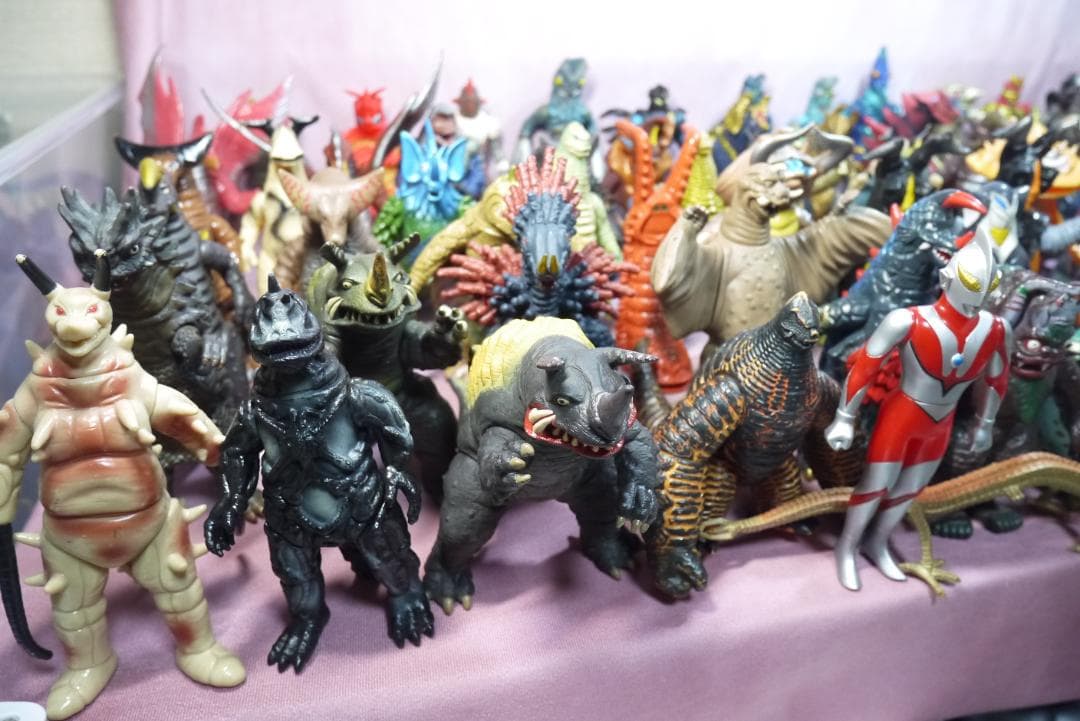 【専用】ウルトラ怪獣シリーズ　怪獣　ソフビ　84体セット