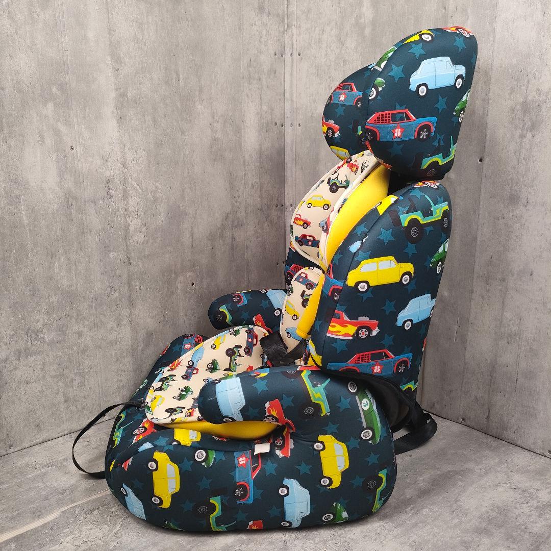 【迅速発送】コサット　COSATTO ZOOMI チャイルドシート 車柄