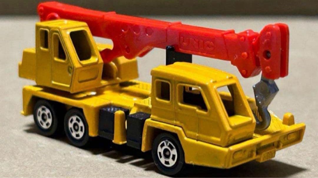 トミカ 日産ディーゼル UD ユニック トラッククレーン デラックス建設車セット