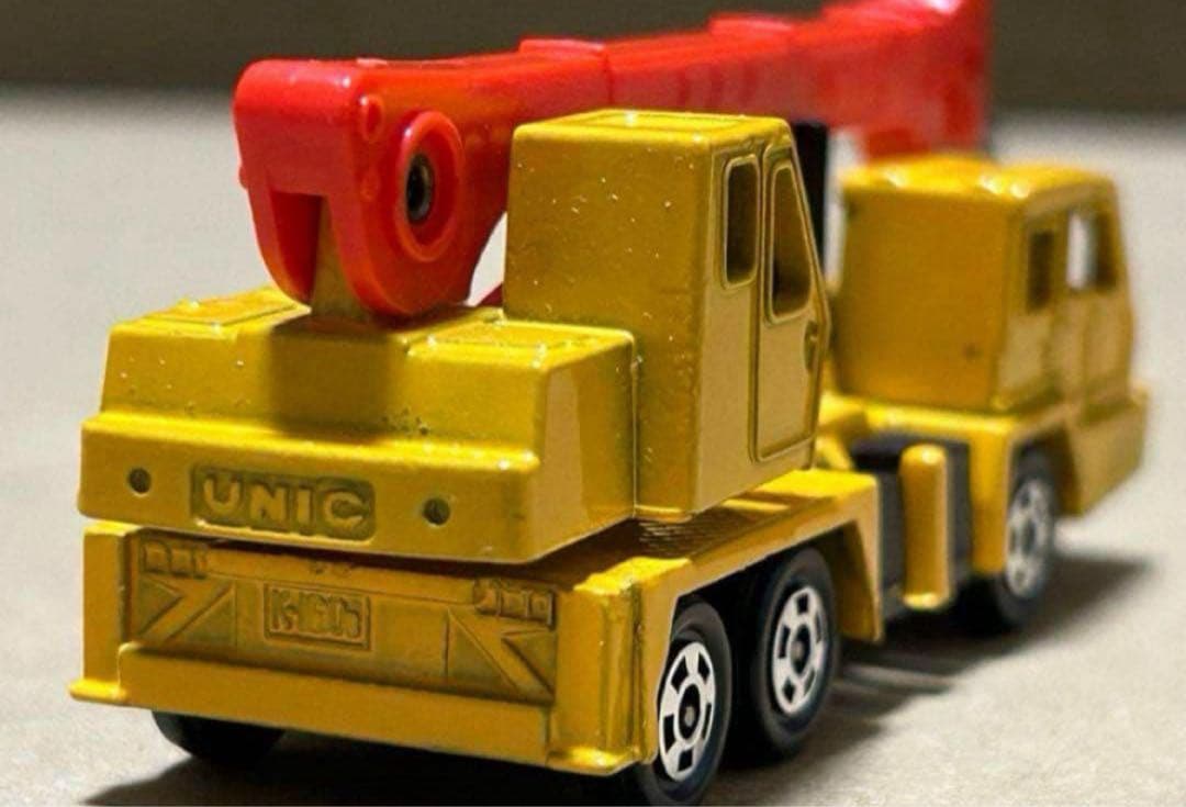 トミカ 日産ディーゼル UD ユニック トラッククレーン デラックス建設車セット