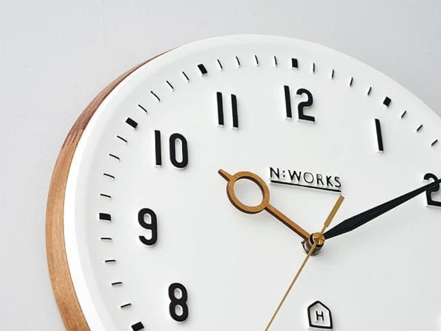 【新品】 インターフォルム ケンピ 掛時計 ウッド製 ポリレジン CL-3931