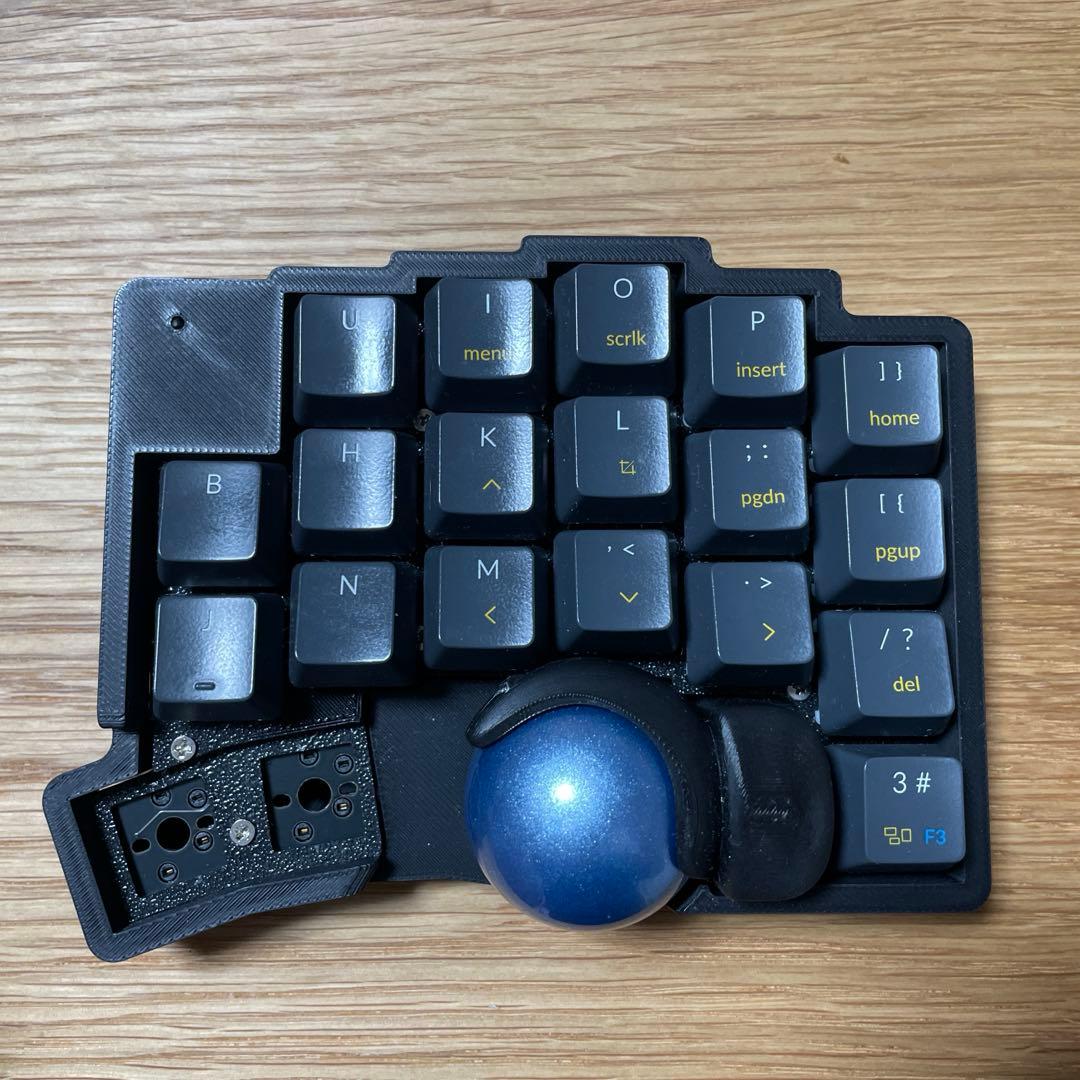 ル*フ様 roBa 無線化Keyball 自作キーボード（おまけ多数） - メルカリ