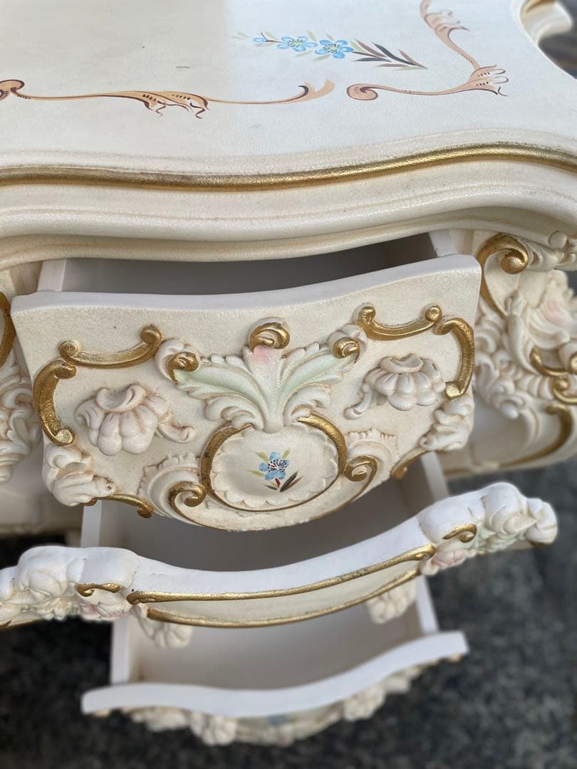 ワ*コ様 プリンセス家具 西洋風 アンティーク家具 ゴージャス家具