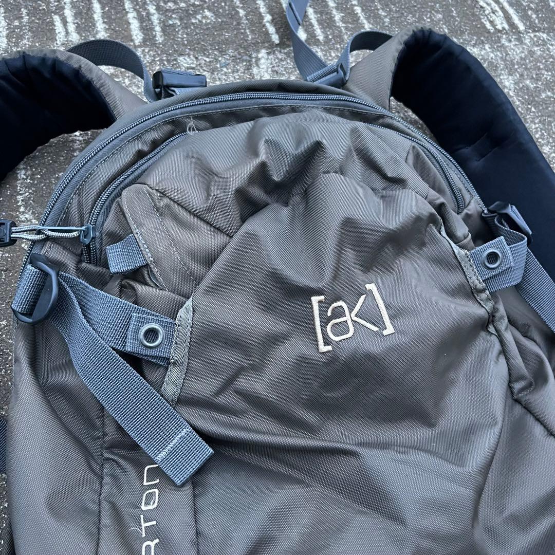 Burton [ak] リュックサック テック系 00s old salomon