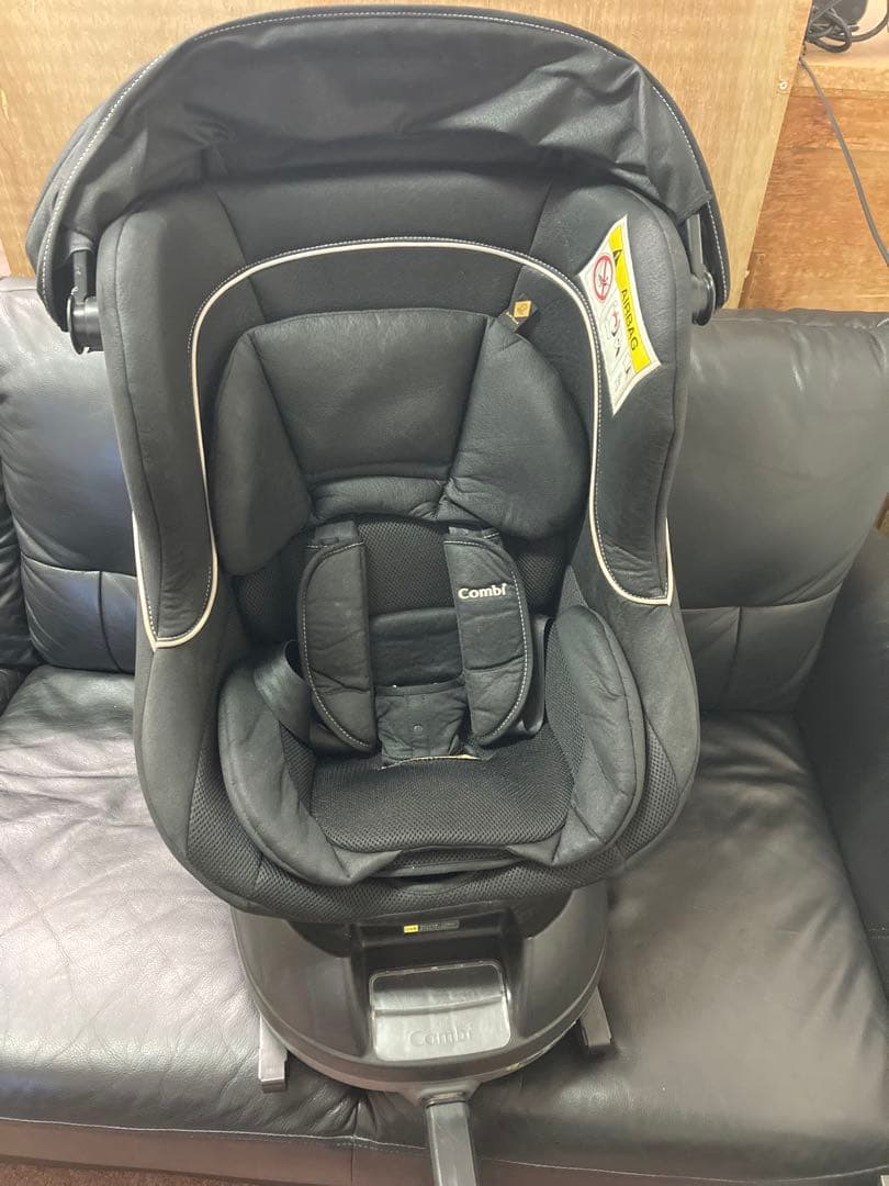 綺麗★コンビ チャイルドシート クルムーヴ ISOFIX エッグショック付き