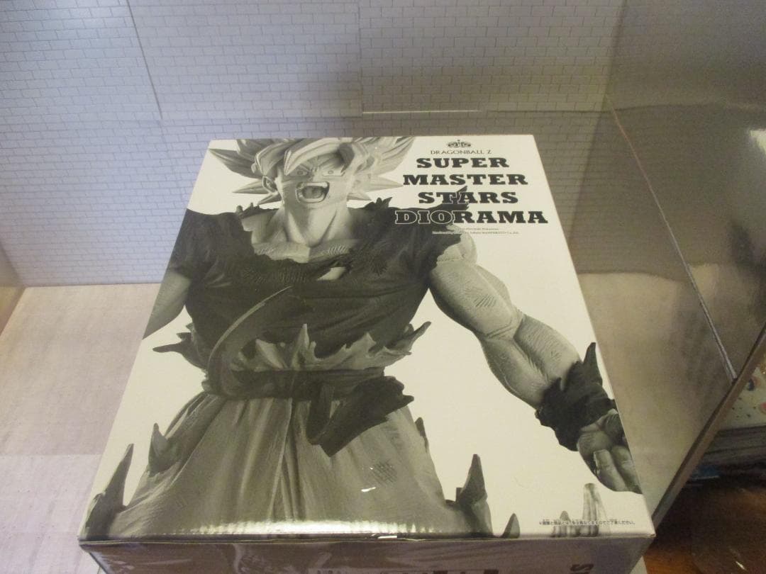 ト*ガ様 【送込未開封】SMSD　ドラゴンボール　超サイヤ人孫悟空フィギュア　C