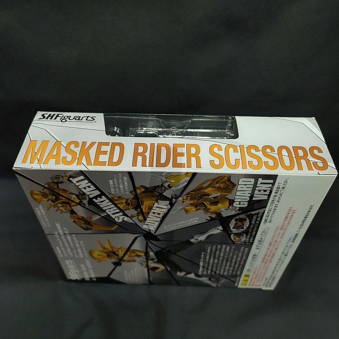 未開封 WEB限定S.H.フィギュアーツ　仮面ライダー シザース