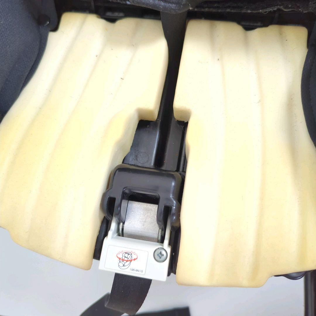 美品 Aprica アップリカ フラディアグロウ ピュアブラック ISOFIX