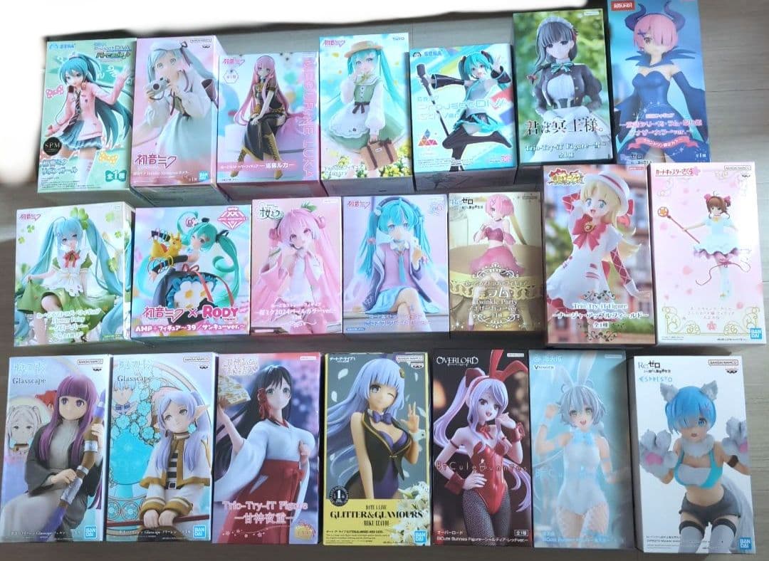 初音ミク、リゼロ、など美少女フィギュア21個 まとめ売り