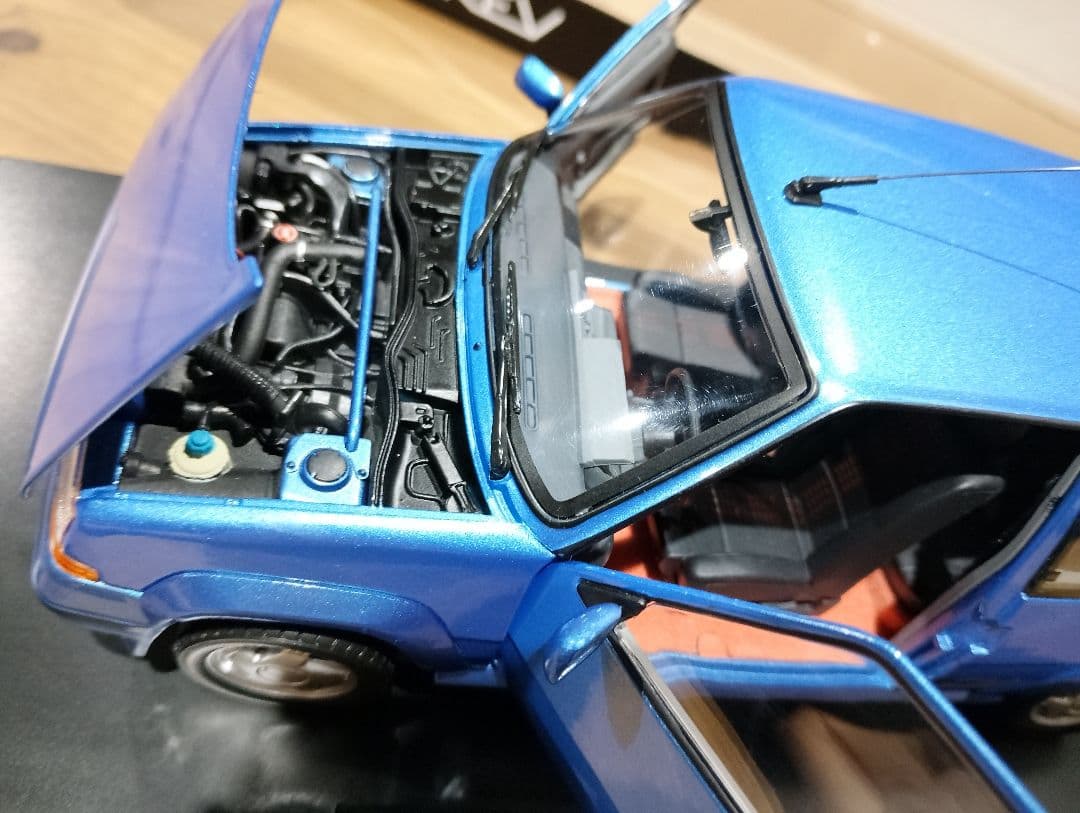 よっしー1/18 ノレブ　ルノー5 ターボ　ルノーサンク　ミニカー　ブルー
