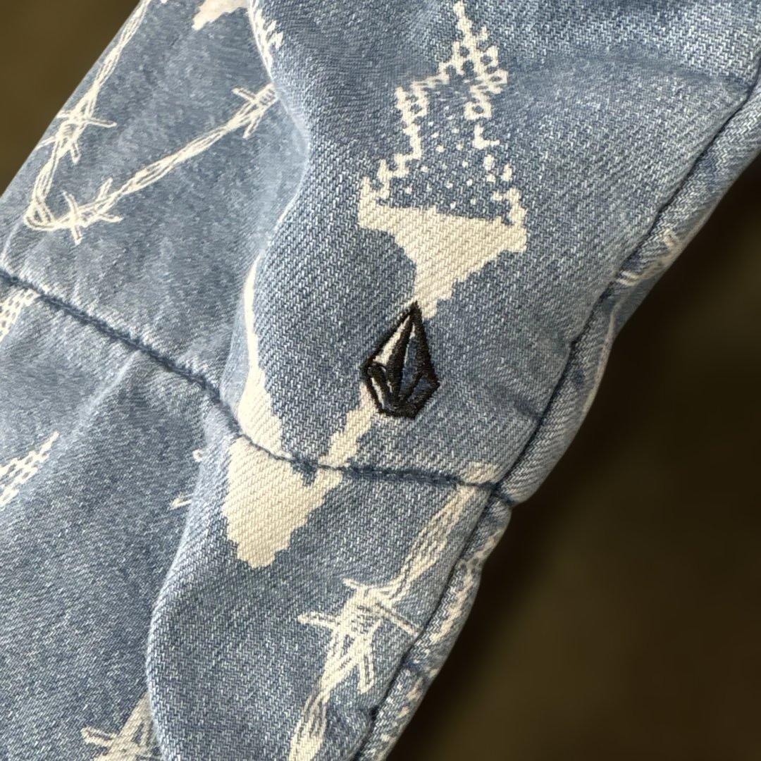 最終値下VOLCOMFergadelic Jacket 総柄デニム中綿ジャケット