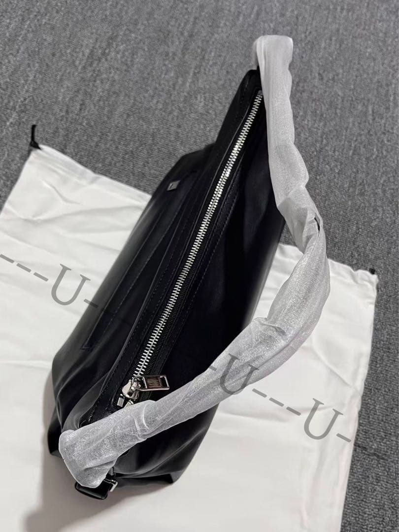 STAND OILブラック ショルダーバッグ