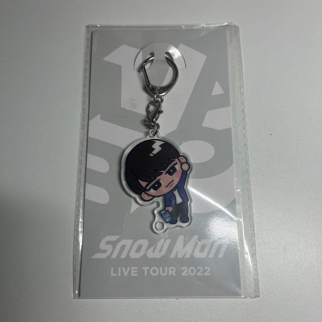 SnowMan 渡辺翔太アクリルキーホルダーと公式写真のセット - メルカリ
